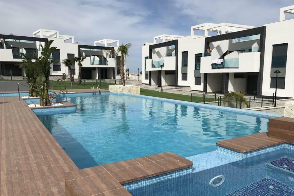 Appartement Oasis Beach IX Puntaprima à Torrevieja Extérieur photo