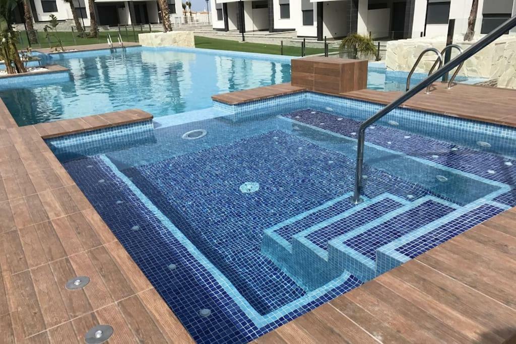 Appartement Oasis Beach IX Puntaprima à Torrevieja Extérieur photo